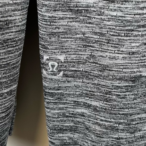 Lululemon Metal Vent Tech Long Sleeve Mens XS Heathered Grey - Picture 6 of 8